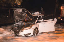  Автомобіль Ford Focus горі на Регенераторній 