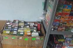  Готовий тютюн зберігали в окремому нежитловому приміщенні Києва 