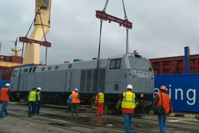 Україна отримала другий локомотив General Electric