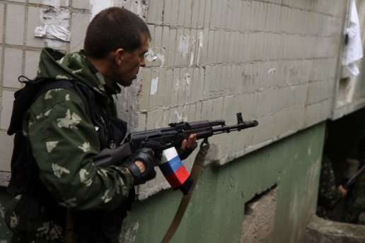 Російські окупанти поранили трьох українських бійців на Донбасі 