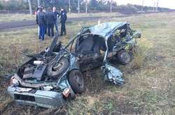  Автомобіль ЗАЗ-110307 після зіткнення з потягом 