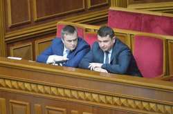 Ситник на шпагаті та Холодницький на пуантах…