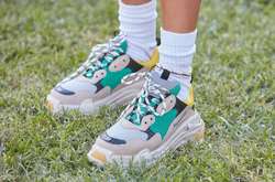 Balenciaga шокировала мир моды новыми кроссовками (фото)