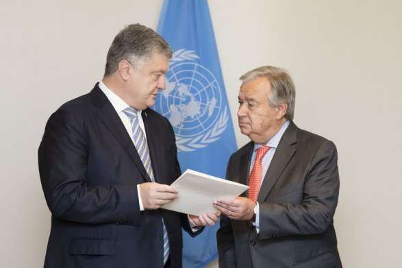 Порошенко передав генсеку ООН ноту про непродовження договору про дружбу з РФ