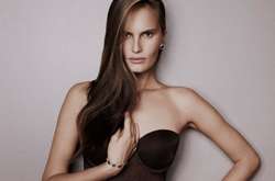 Алла Костромичова призналась, что всегда мечтала оголиться перед известной американской певицей (видео)