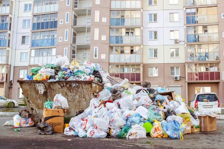 В одном из городов России – мусорный коллапс, из-за невывоза мусора возбуждены уголовные дела