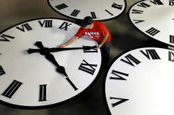 Україна у ніч на 28 жовтня перейде на «зимовий» час 
