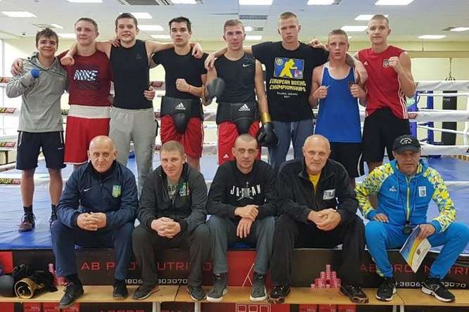 Збірна України з боксу провела останній збір перед стартом Юнацьких Олімпійських ігор