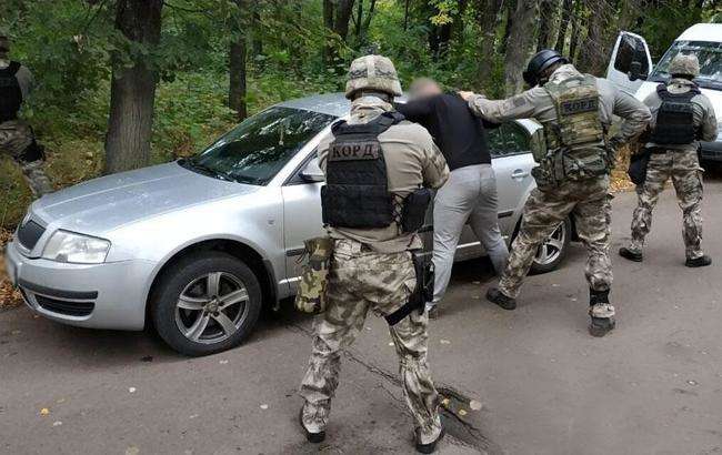 На Чернігівщині поліція затримала наркозбувачів амфетаміну
