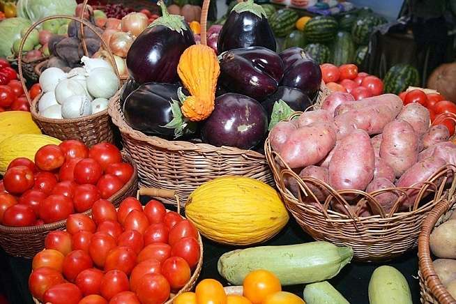 Киянам пропонують недорогі овочі та фрукти: де купити (адреси)