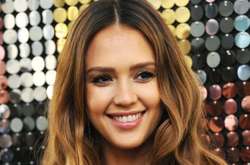 Джессика Альба