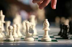 Скандал навколо виборів нового президента Всесвітньої шахової федерації набирає обертів