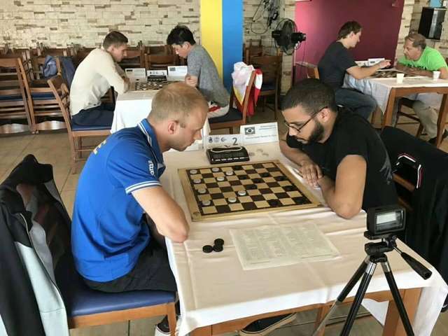 Українець Анікєєв став чемпіоном світу з шашок у бліці 