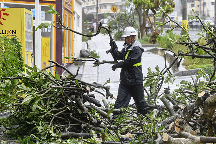 В Японії кількість постраждалих від тайфуну зросла до 47 осіб