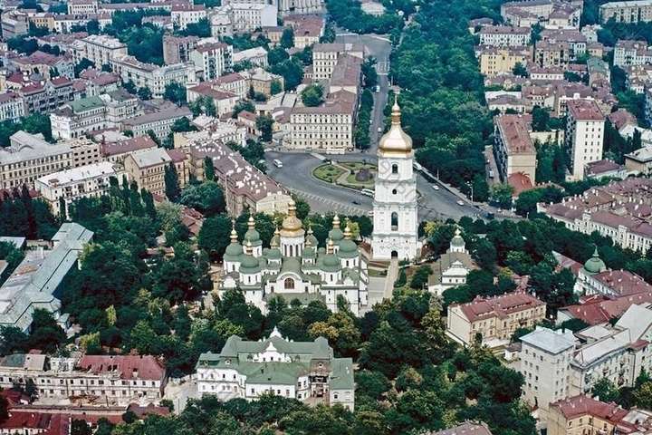 Найдавніший храм Києва. Неймовірно яскраві фото Софії Київської
