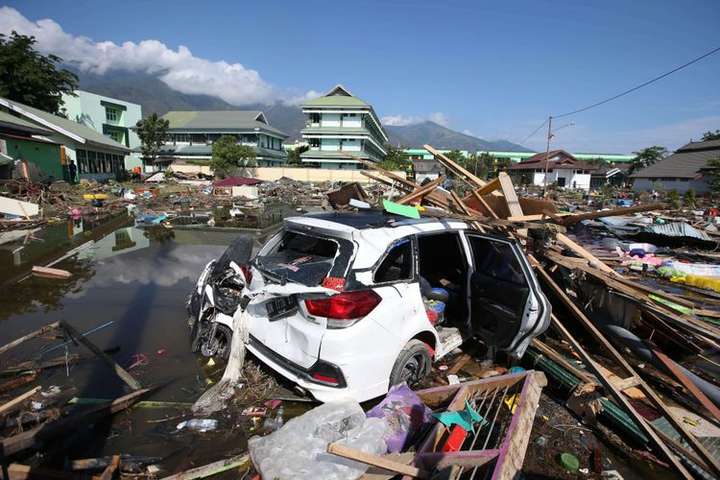 Українців серед постраждалих внаслідок стихійного лиха в Індонезії не було 