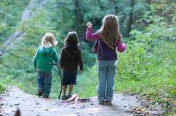 Поліцейські повідомили кількість дітей та підлітків, яких знайшли та повернули рідним