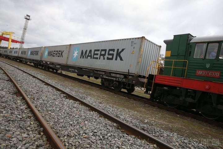 В Україні запустили новий контейнерний поїзд