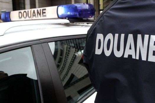 У Франції митники затримали українську вантажівку з кокаїном