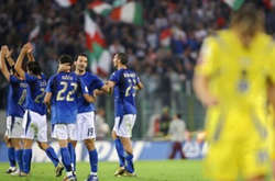 Збірна України проти Італії: лише одна нічия та розгромна поразка на ЧС-2006