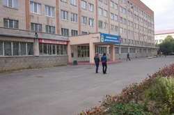 У дитячій обласній лікарні Вінниччини померла фельдшер-лаборант. Трагедія сталася під час пункції дитині