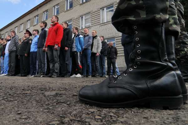 В Ужгороді 70% призовників не з'явилися до військкомату