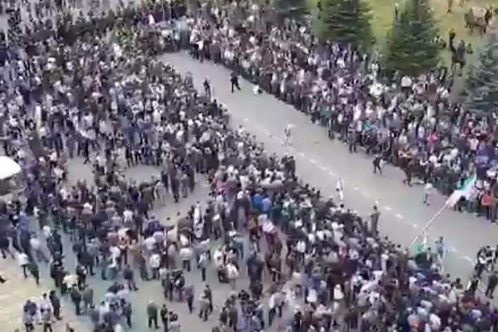 В Інгушетії почалися масові протести через новий кордон з Чечнею