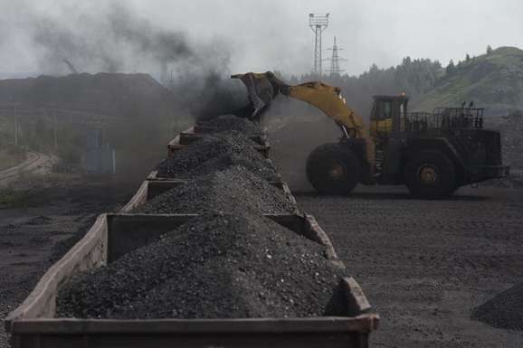 Кабмін розробив заходи для збільшення попиту на українське вугілля - ЗМІ