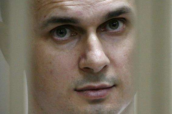Російські тюремники погрожували зробити з Сенцова овоч – адвокат