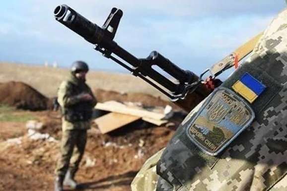 На Донбасі з початку доби ворог кілька разів застосовував заборонену Мінськом зброю
