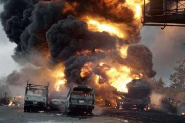 У Конго уточнили кількість жертв аварії бензовоза: загинули 39 осіб, а не 60