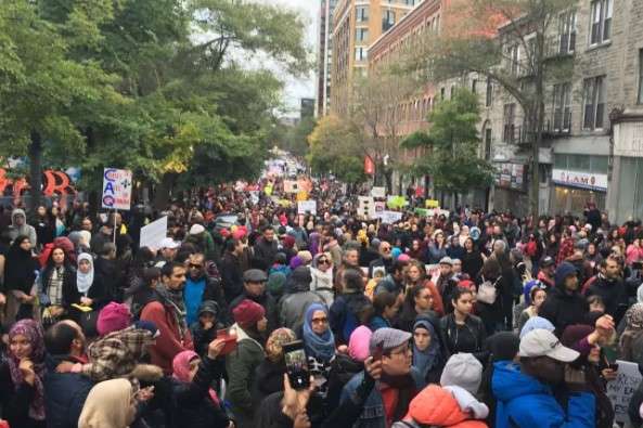 У Монреалі відбулися масові протести проти заборони хіджабів