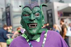 Невероятно яркие костюмы посетителей New York Comic Con 2018. Фотогалерея