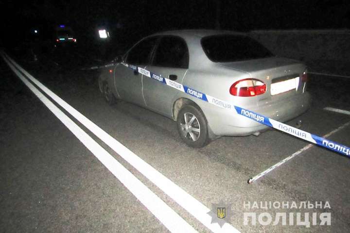 На Київщині під колесами автомобіля загинув пенсіонер