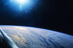 На Луну отправят статьи из Википедии в виде ДНК