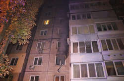 Вогонь охопив чотирикімнатну квартиру на третьому поверсі