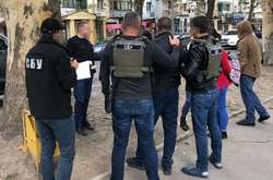 СБУ затримала за хабарництво інспектора Одеської митниці