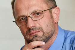 Роман Безсмертний