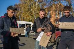 В поліції розповіли подробиці про трьох «мародерів» з Ічні