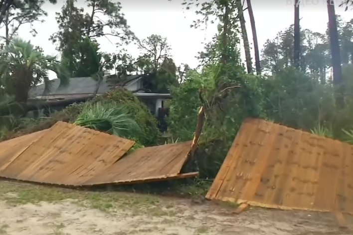 Як виглядають наслідки найпотужнішого шторму у Флориді за 80 років (відео)