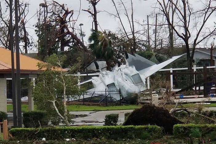Ураган «Майкл» обрушився на військову базу ВПС США 