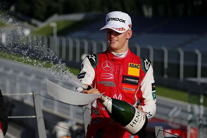 У Формулі-1 вважають, що син Шумахера здатний дебютувати у новій серії у 2019 році