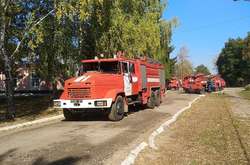 На складах під Ічнею досі лунають поодинокі вибухи