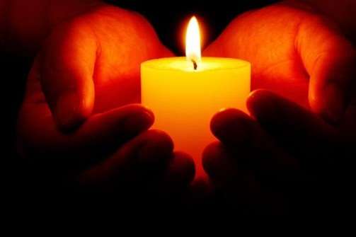 На Михайлівській площі запалять свічки у пам'ять загиблих героїв