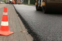 До уваги водіїв! У суботу буде закрито рух проспектом Леся Курбаса