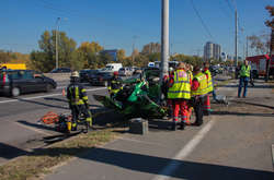 Обидва автомобілі рухалися у попутному напрямку