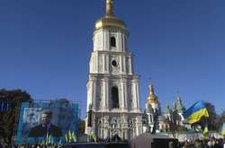 Порошенко: Анафема від Москви - це особлива відзнака заслуг перед українським народом