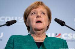 Рейтинг партии Ангелы Меркель упал до рекордно низкого уровня