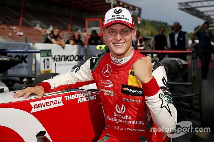 Син легендарного Міхаеля Шумахера виграв титул європейської Формули-3
