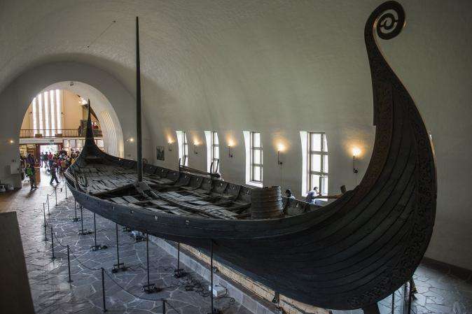 В Норвегии под землей нашли корабль викингов